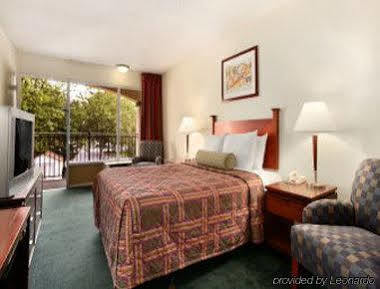 Hotel O Daylight Inn Elkhart I-90, In Ruang foto