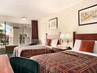 Hotel O Daylight Inn Elkhart I-90, In Bagian luar foto